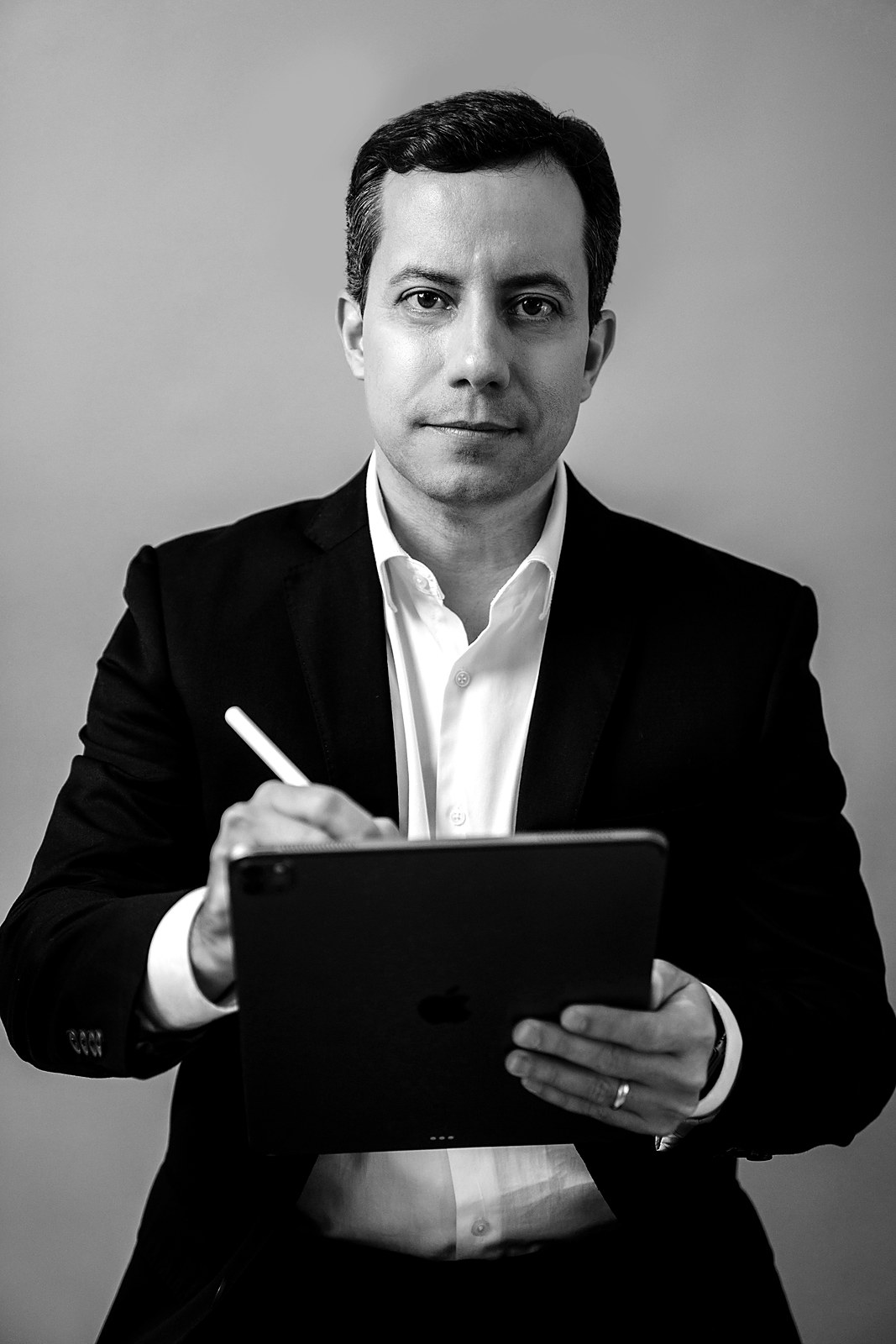 Dr. Victor Antonio Teixeira Alves